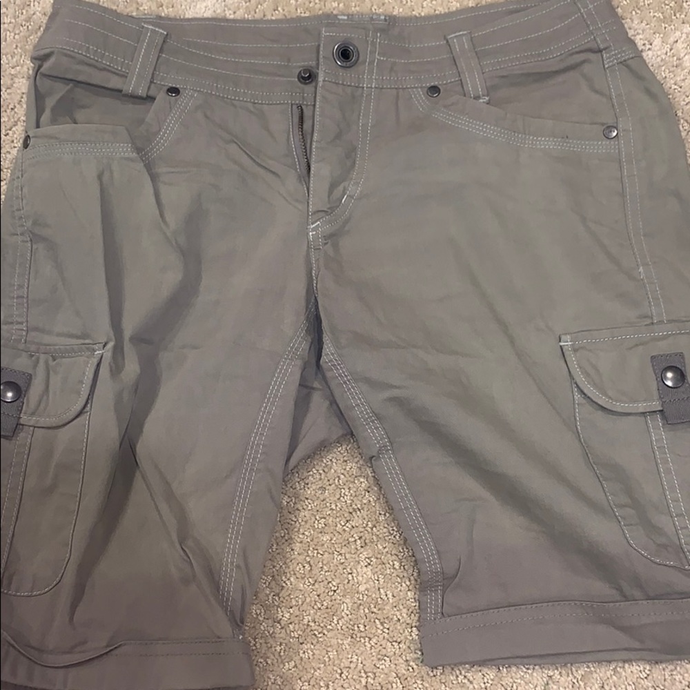 kuhl men’s greenish tan color shorts